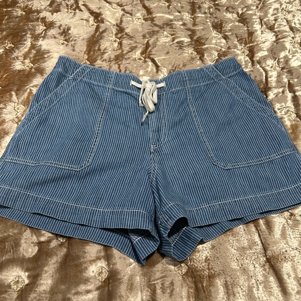 LOFT Blue Striped Women's Shorts - Picture 3 of 3